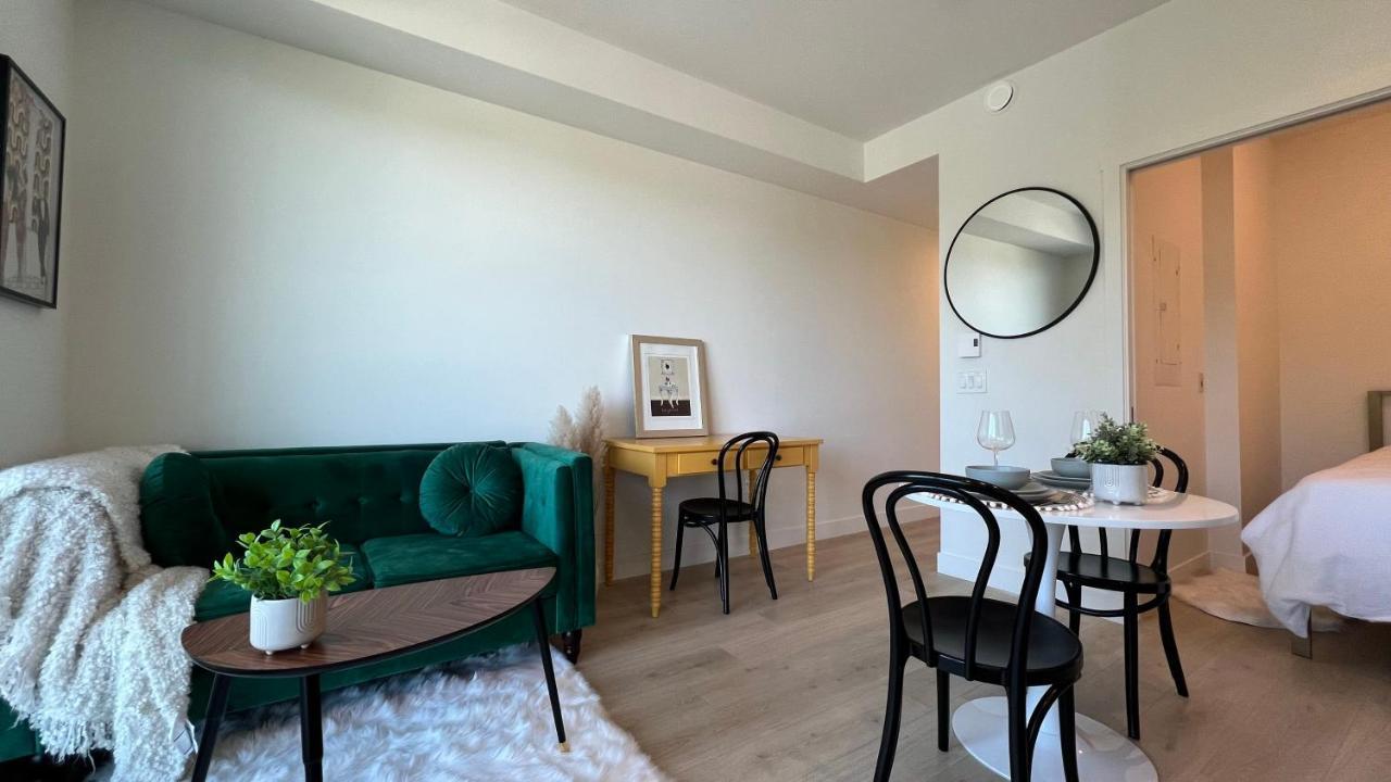 Hillside Oasis By Iris Properties! Виктория Екстериор снимка